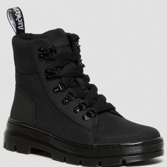 Dr. Martens Women's Combs Poly Casual Boots NWT - Picture 5 of 12